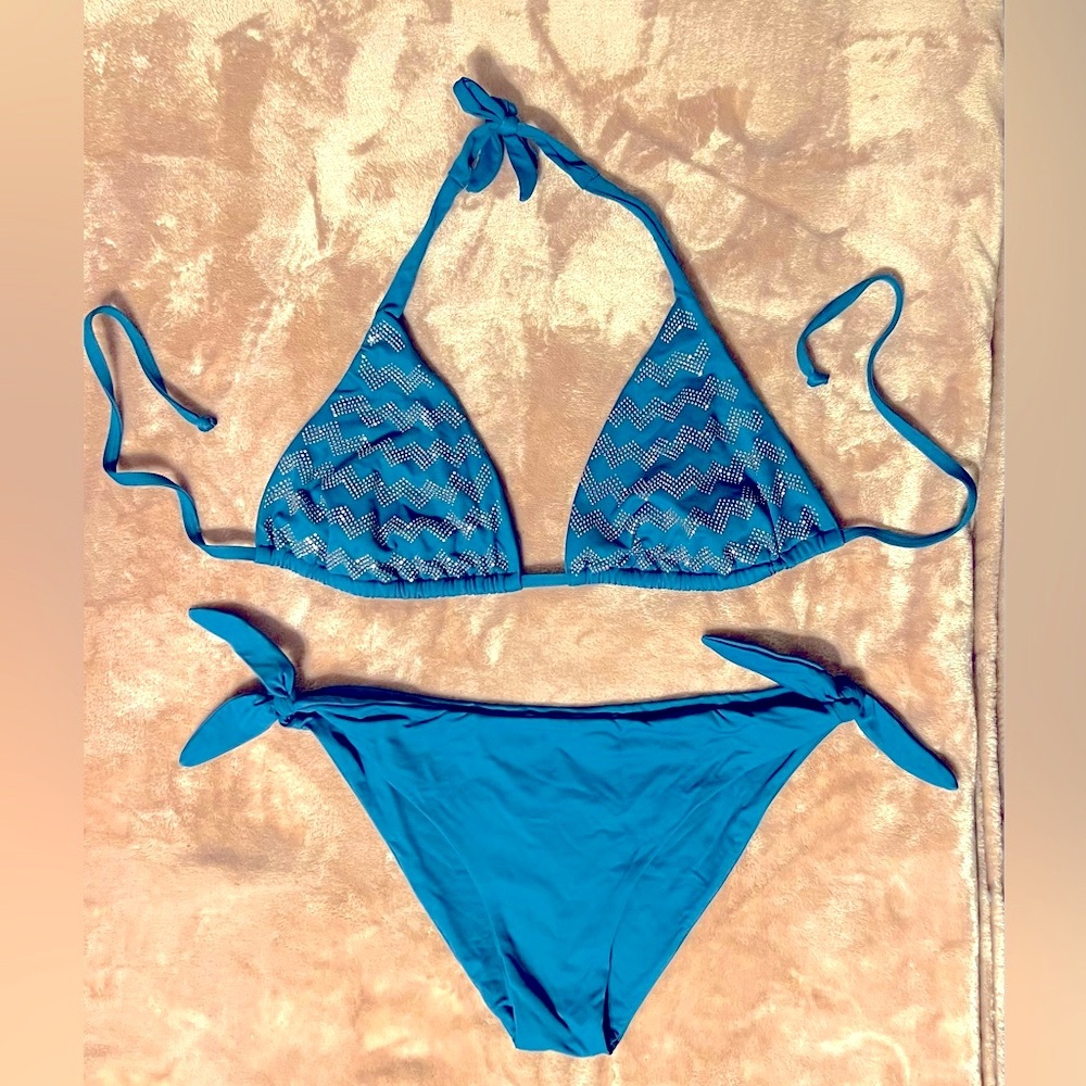NWT blue silver cheeky bikini fits U.S. XS/S 0-4